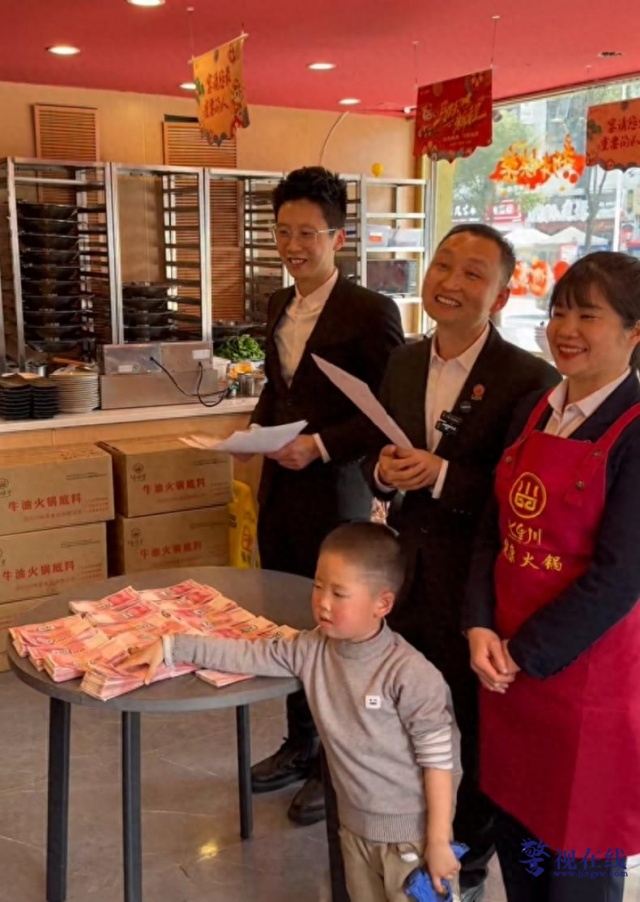 0a2e3d1ccea34d5184cef14b3965ec3c~tplv-tt-origin-web_gif_副本.jpg 0a2e3d1ccea34d5184cef14b3965ec3c~tplv-tt-origin-web_gif_副本.jpg