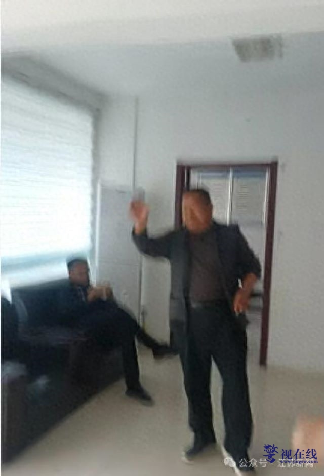 c0c495a306e34a12900e5630220b0015~tplv-tt-origin-web_gif.jpg